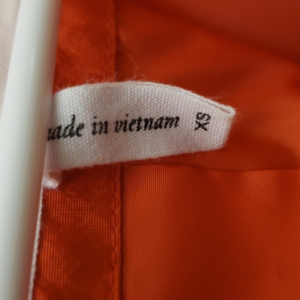 BCBGeneration Orange Puffer Jacket with Quilted Design - Picture 3 of 4